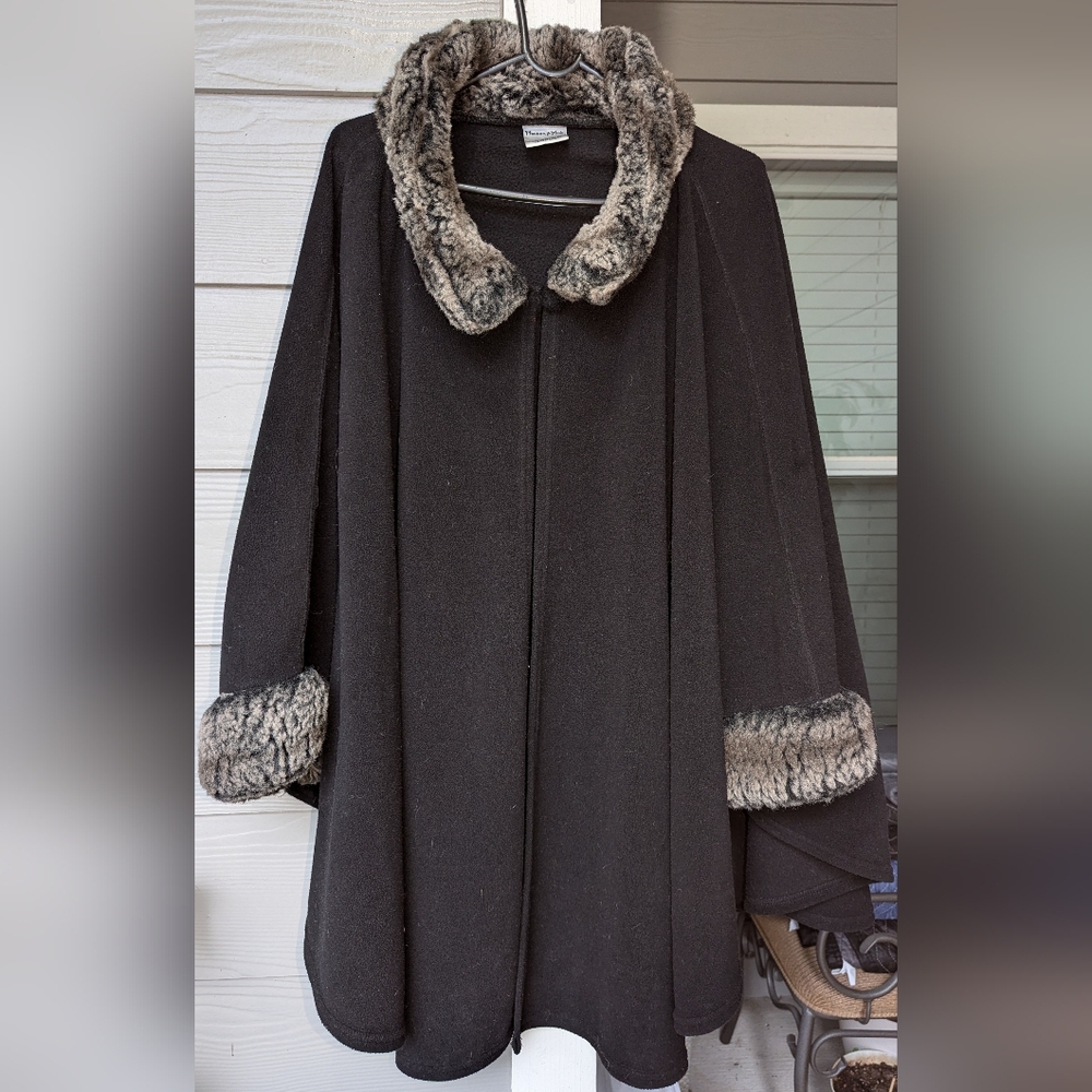 Preston&York Cape